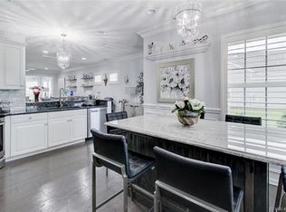 97 Addlestone Ln, Manchester, NJ 08759