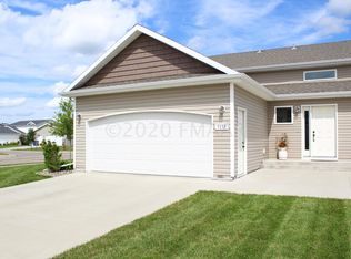 2238 35th Street Cir S, Moorhead, MN