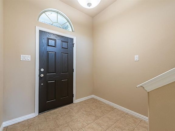 4th image of 308 Marble Creek Dr