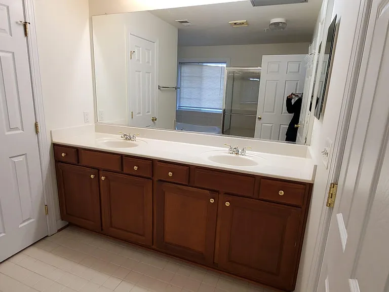 13520 Davinci Ln — Photo 18