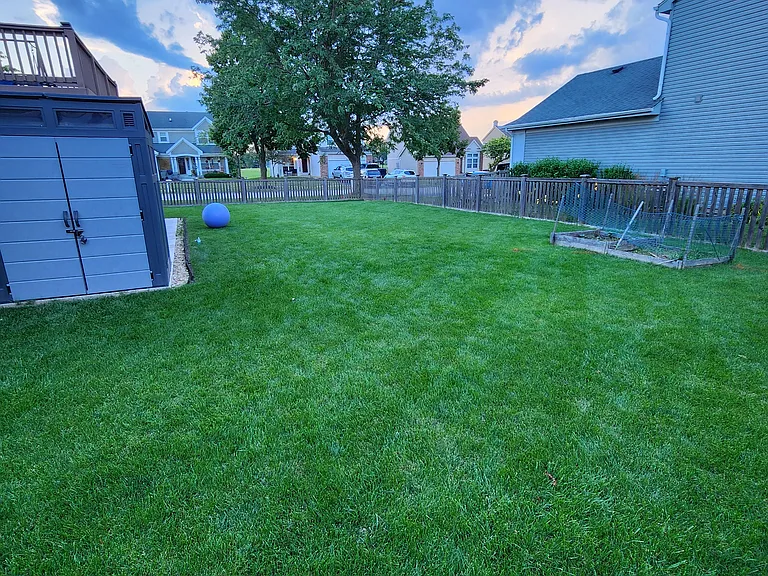 302 Barton Ct — Photo 11
