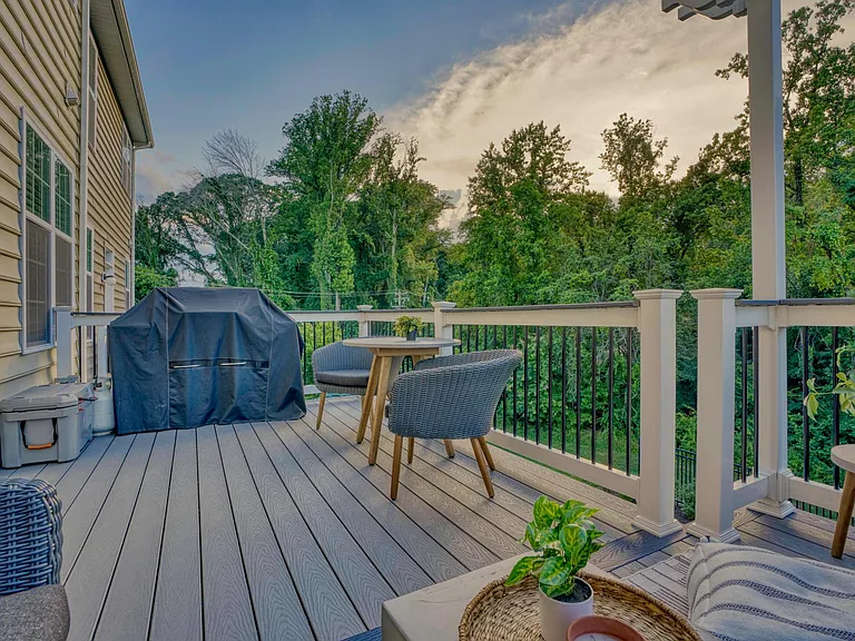 304 Spruce Pine Rd — Photo 17