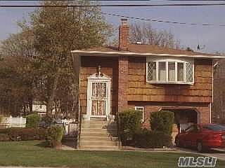 1st image of 717 Terrace Pl