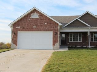 923 Casey Dr, Minooka, IL 60447