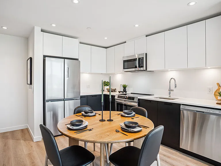 150 Braid St — Photo 108