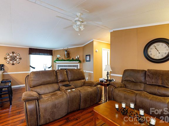 5th image of 652 Sutton Spring Rd