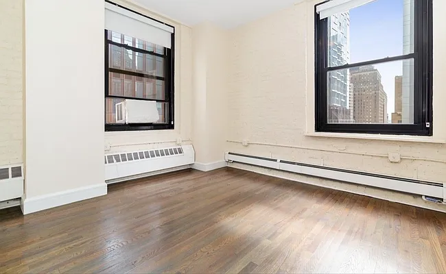 Rented by REAL New York | media 14