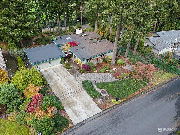 2nd image of 2844 Westwood Drive NW