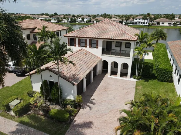 3696 NW 82nd Dr, Cooper City, FL 33024