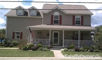 2nd image of 130 Bailey Ct
