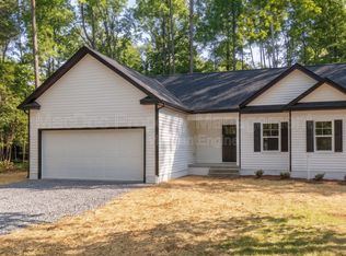 47 Birch Ln, Colonial Beach, VA 22443