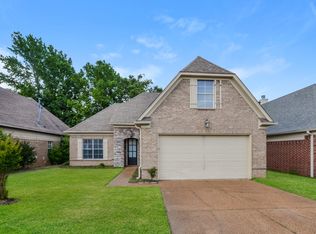 9208 Acadia Pl, Cordova, TN 38018