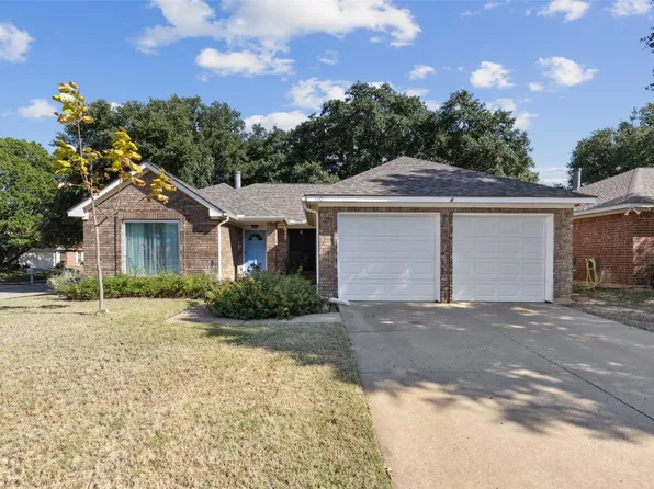 1101 Trenton Ln, Euless, TX 76040