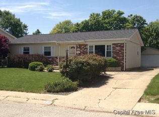 13 N Kirkley Ln, Springfield, IL 62704