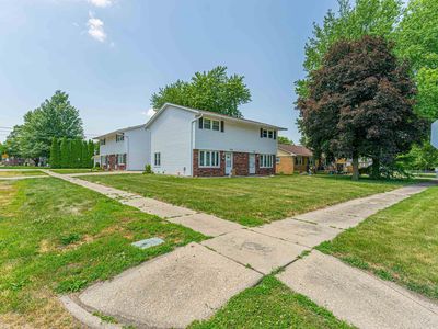 401 S Butler St, Lincoln, IL, 62656