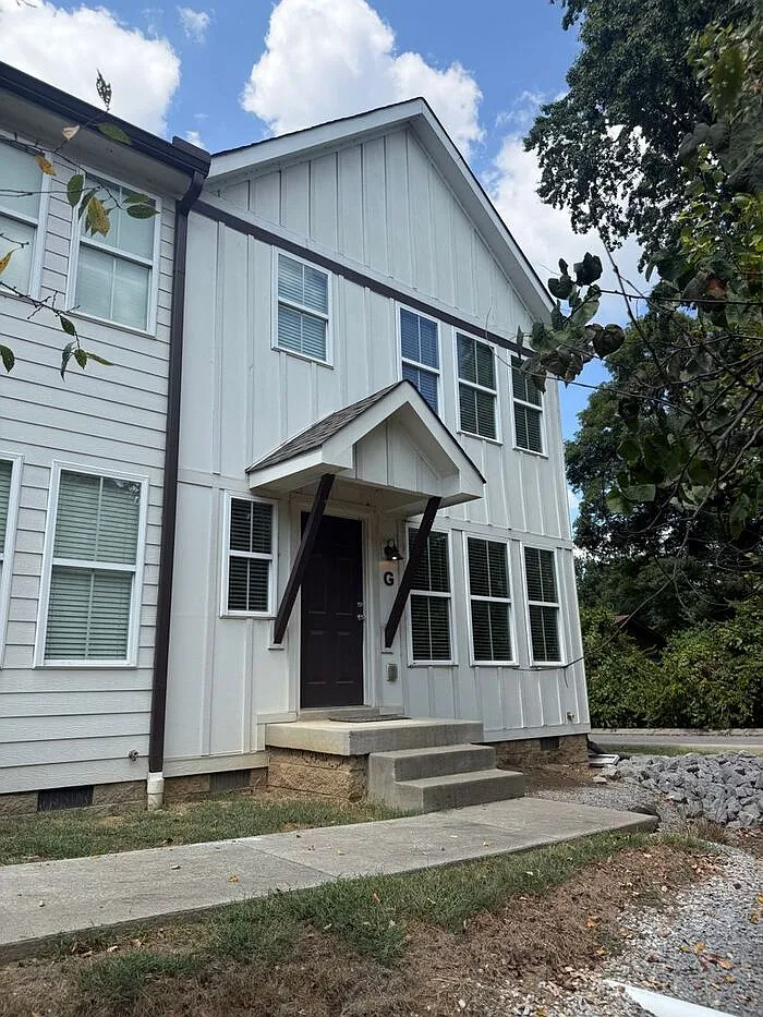 2 bed, 2.5 bath, 1260 sqft, $1,895 — Photo 1