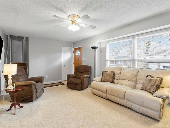 5th image of 522 Hargis Ln