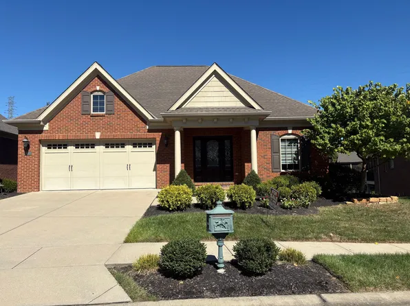 819 Woodside Ct, Villa Hills, KY 41017