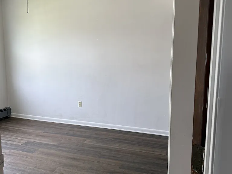 964 Park Ter — Photo 10