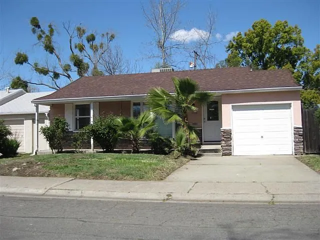 1453 Stoddard St photo 1