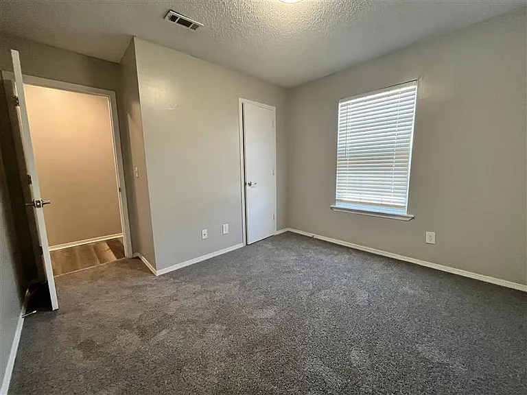 1370 N Salem Rd #1370 — Photo 2