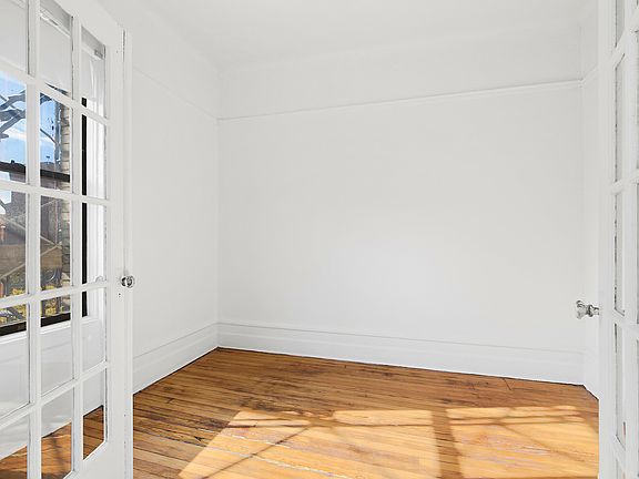 5th image of 61 E 95th St APT 13