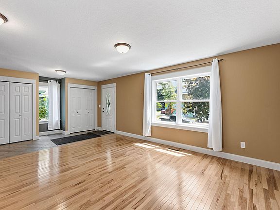3rd image of 1705 Lafond Ave