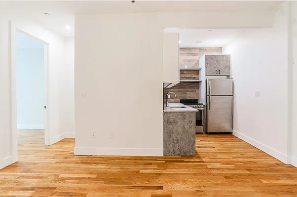 Rented by Brooklyn Group | media 70