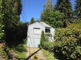 9701 20th Ave NE, Seattle, WA 98115