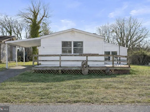 16 Florida Ave, Earleville, MD 21919