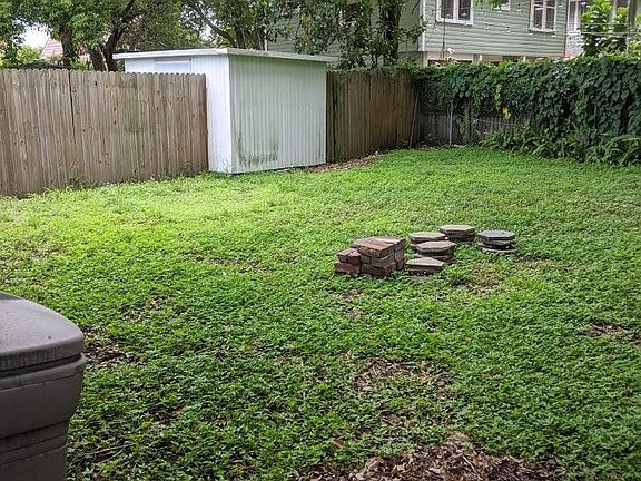 3rd image of 515 Margaret Ct