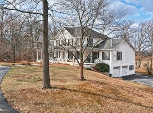 981 Ridge Rd, Gettysburg, PA 17325