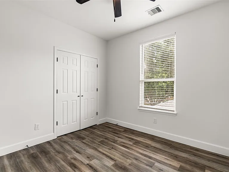 8121 Grandview St — Photo 14