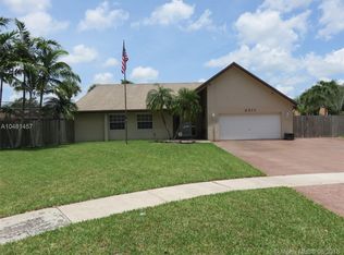2311 NW 102nd Ave, Pembroke Pines, FL 33026