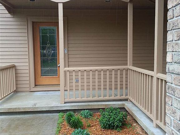 2nd image of 2319 Natalie Ln