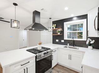 6418 Silver Chalice Dr, Houston, TX 77088