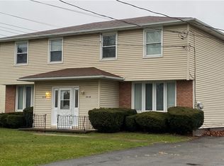 3656 Sowles Rd, Hamburg, NY 14075