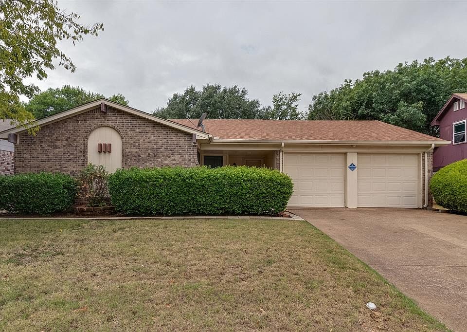 1st image of 6712 Woodway Dr