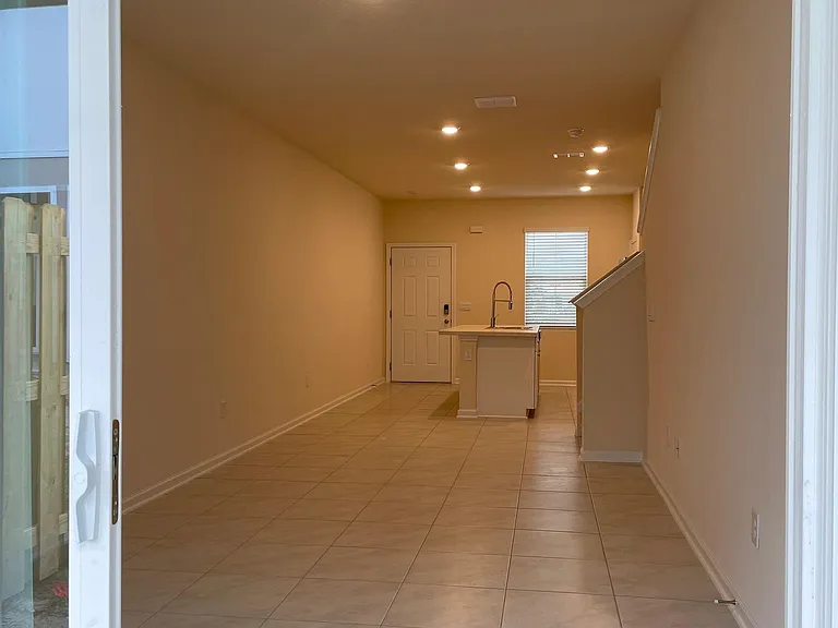 79 Red House Cir — Photo 11