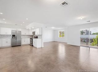 555 E Dania Beach Blvd #4, Dania, FL 33004