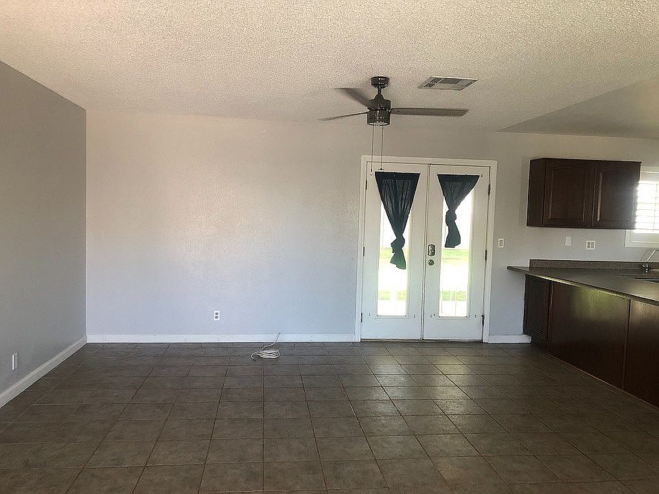 2nd image of 7208 Boyd Ln