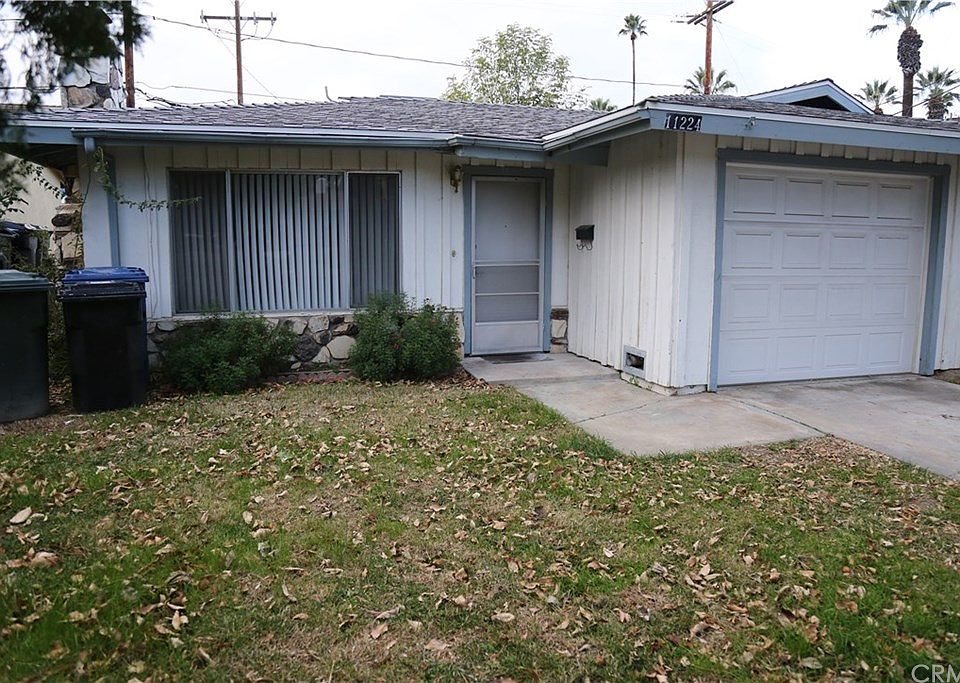 2nd image of 11222 Bellaire St