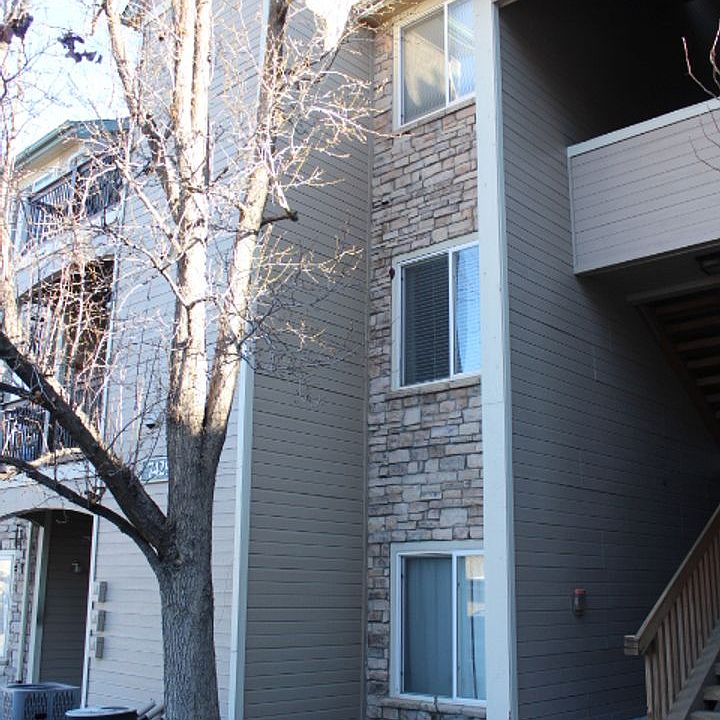 1st image of 7429 S Alkire St APT 206