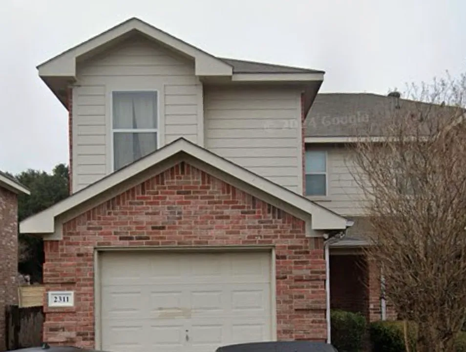 2311 Aldergate Dr