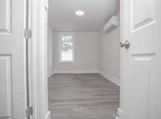 3142 Arbor St #5, Philadelphia, PA