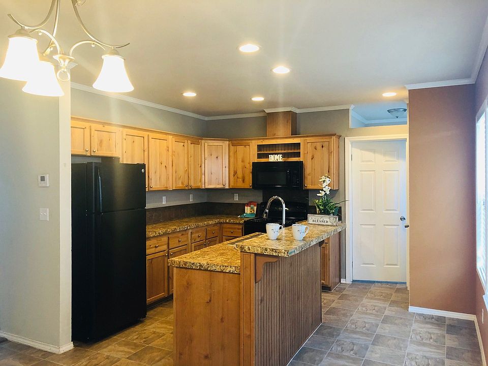 2nd image of 920 Century Plaza Dr #550