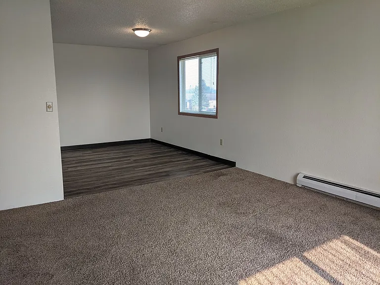 206 Garfield St SE — Photo 4