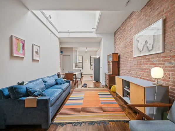 351 West 53rd Street image 5 of 10