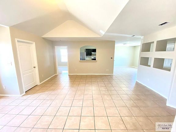 4th image of 7585 Agave Ave