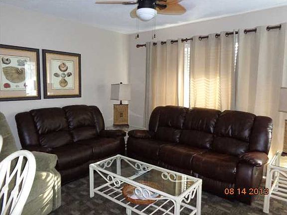 2nd image of 903 NW Avenue A Unit 5